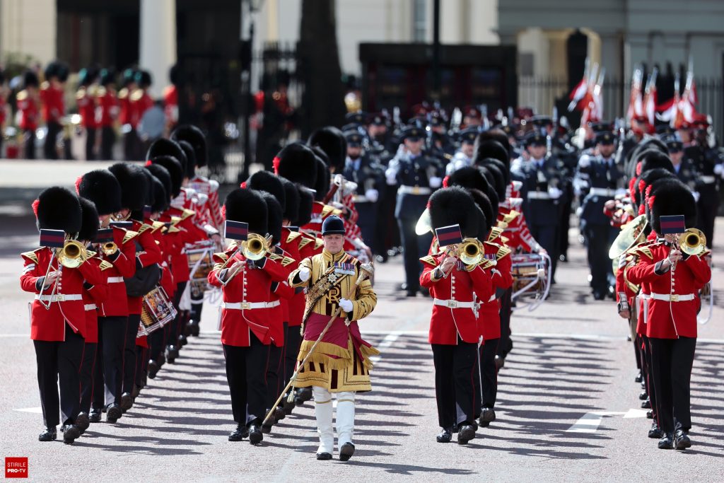 Imagini inedite de la „Trooping the Colour”, parada militară dedicată regelui Charles al III-lea la Londra | GALERIE FOTO