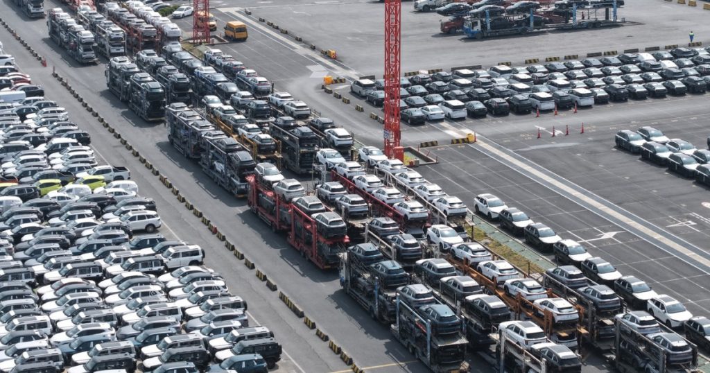 Reacție dură a Beijingului, după ce SUA au inclus Alibaba, Baidu, BYD și alte companii pe lista firmelor care sprijină armata chineză