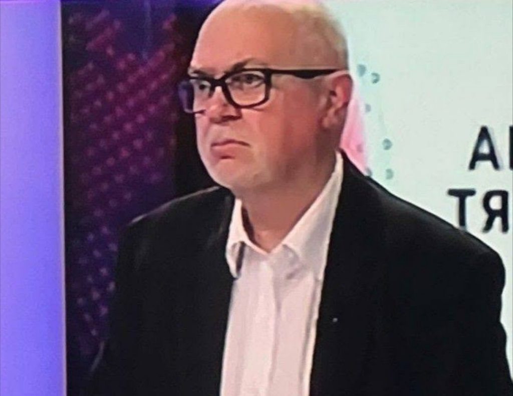 OPINIE. Vasile Măgrădean: Nicușor, omul care nu e ceea ce trebuie