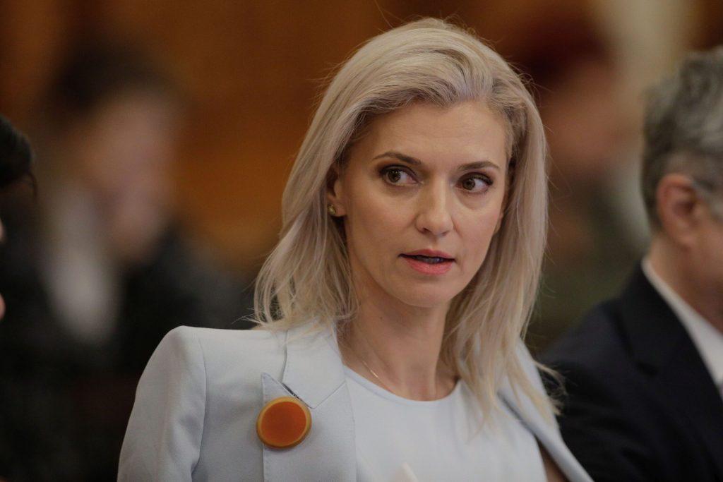 Alina Gorghiu îl sprijină pe Veștea. Alături de senatorul Coteț