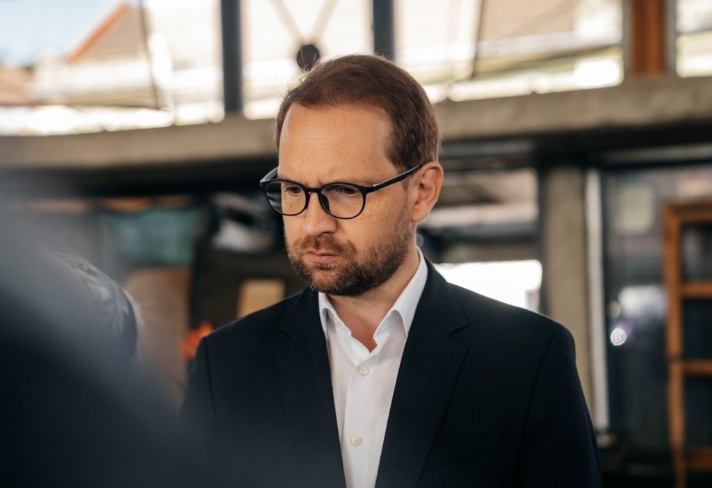 Fritz anunță opoziție dură dacă trece Guvernul Veștea: Nu găsim parteneri sinceri pentru reforme