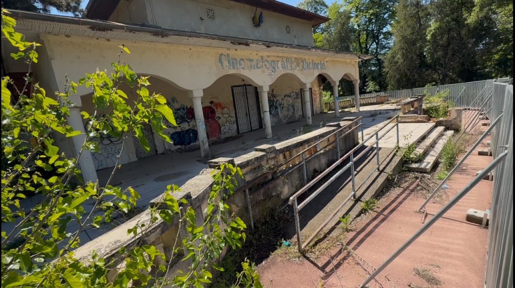 Se caută o nouă soluție pentru modernizarea Cinematografului „Victoria” din Călărași