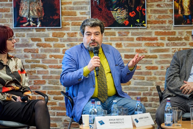 Politologul Andrei Ţăranu: Scad dramatic şansele ca Guvernul Veştea să fie învestit.  PSD-ul o să ni se pară un munte de democraţie, un Everest al democraţiei liberale, pe lângă ce o să vină după nişte alegeri anticipate