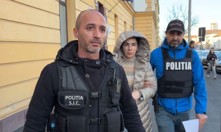 Mama Adrianei Viliginschi susține nevinovăția fiicei în dosarul Amiana Păștină și dezvăluie detalii despre relația dintre cele două femei