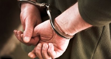 Prădător sexual care droga o minoră pentru a profita de ea, arestat preventiv. Orori de neimaginat