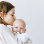 Votat! Sancțiuni mai dure pentru părinții care nu plătesc pensia de întreținere a copiilor