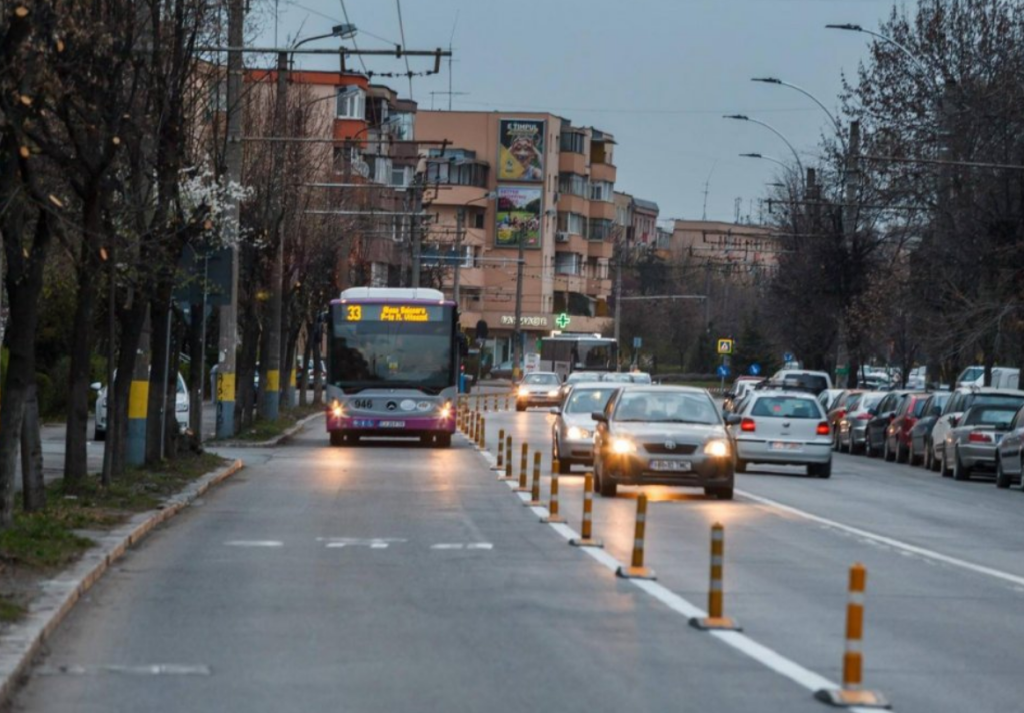 Primăria lui Boc pierde o bătălie importantă în instanță cu taximetriștii clujeni, pentru accesul pe benzile de autobuz: „Se reia procesul de la ZERO!”