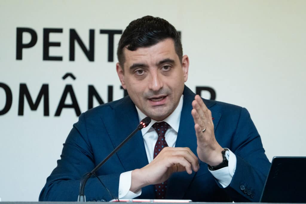 George Simion, anunț de ultimă oră privind votul din Parlament: ”Oricând, fără trădători AUR are 90 de parlamentari. Adică 90 de reprezentanți ai românilor. Ei semnează și votează orice moțiune și suspendare”