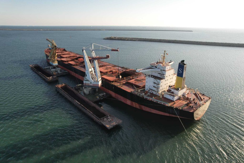 Bursă. Cum a navigat Transport Trade Services în primii cinci ani la Bursa de Valori: de la 14 la 8.000 de acţionari la bord, inclusiv fonduri ale gigantului Vanguard, investiţii de 130 mil. euro, evaluare dublă faţă de prima şedinţă, prin recordul din 20