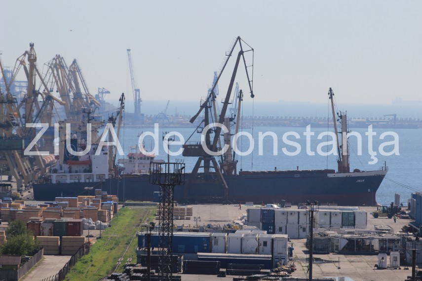 Investitie masiva in Portul Constanta: Administratia Porturilor Maritime pune la bataie aproape 6 milioane de lei pentru supervizarea mega-proiectului de dragaj