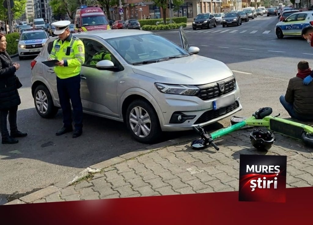Accident în Târgu Mureș: Coliziune între un autoturism și o trotinetă pe strada Moldovei!