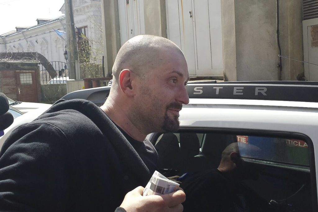 Cheloo a ajuns la spital și a încercat să fugă de sub supravegherea polițiștilor