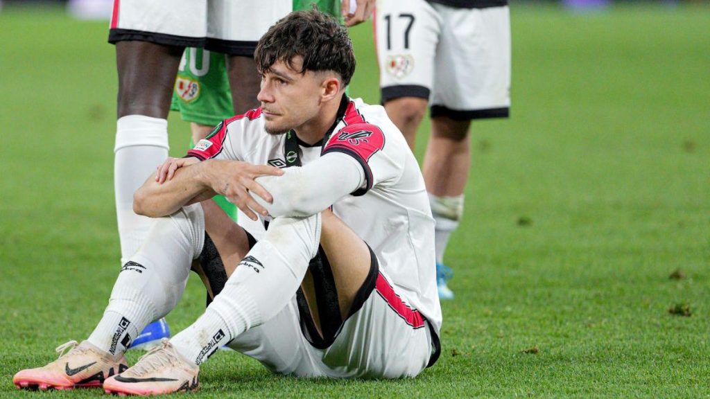 Liverpool îl vrea pe Andrei Rațiu! Suma uriașă pe care trebuie să o plătească englezii pentru fundașul român