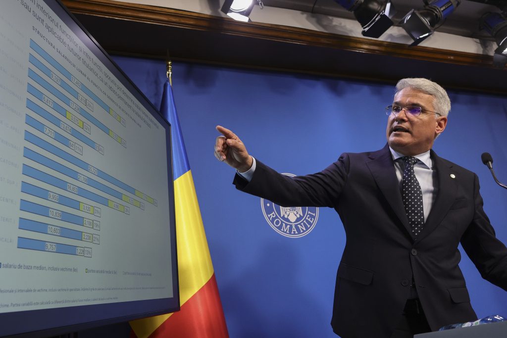 Cum motivează ministrul Pîslaru intrarea în PNL. „Asistăm la activarea vizibilă a unor rețele anti-reforme”