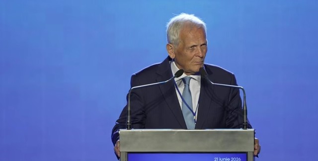 CONGRESul EXTRAORDINAR AL PNL – Theodor Stolojan: Bolojan a declanşat acea luptă de modernizare a instituţiilor capturate de reţele de interese puse pe extragerea de rente