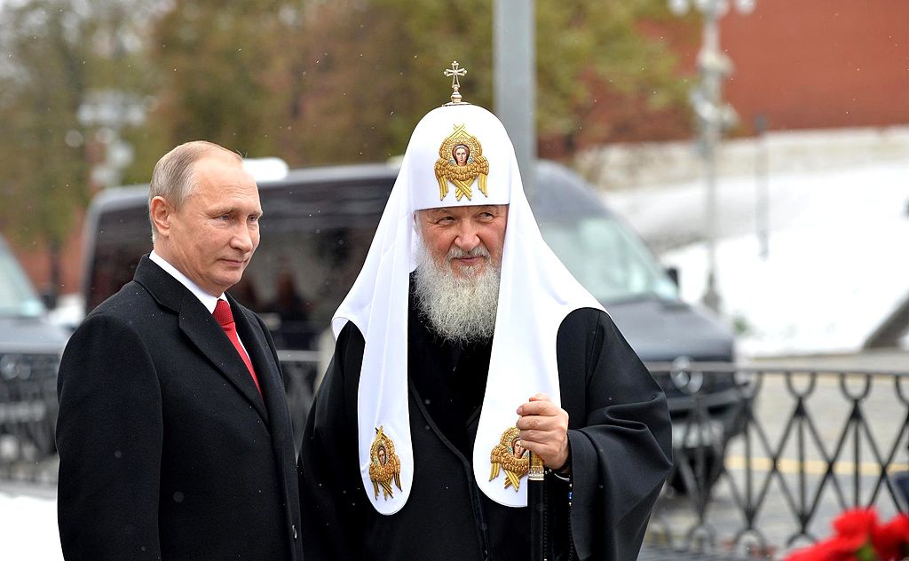 Sancțiunile Uniunii Europene împotriva Patriarhului rus Kirill bagă zâzanie în Parlamentul Bulgariei