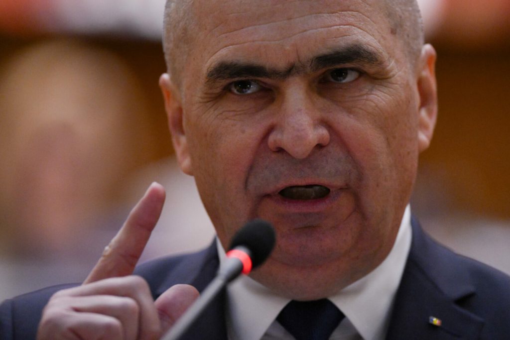 Bolojan respinge acuzațiile de „userizare” a PNL: Doar 2 din 60 de membri noi au venit cu mine