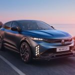 FOTO Facelift important. Renault actualizează Megane electric cu un design nou și baterie LFP