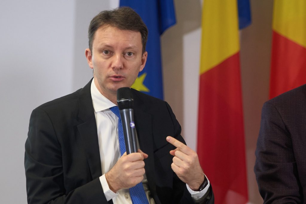 Reacție dură din PNL, după ce Veștea a acceptat să discute cu Simion: „România nu are nevoie de un guvern care își începe mandatul negociind cu prietenii Rusiei”
