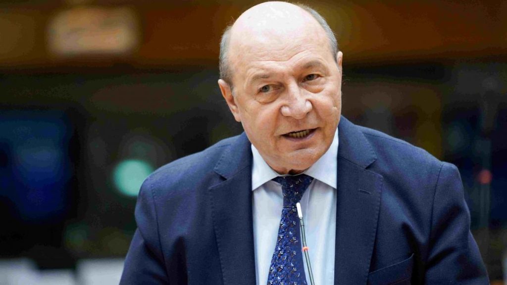 “Am mers cu caciula in mana dupa voturi”: marca patentata Traian Basescu