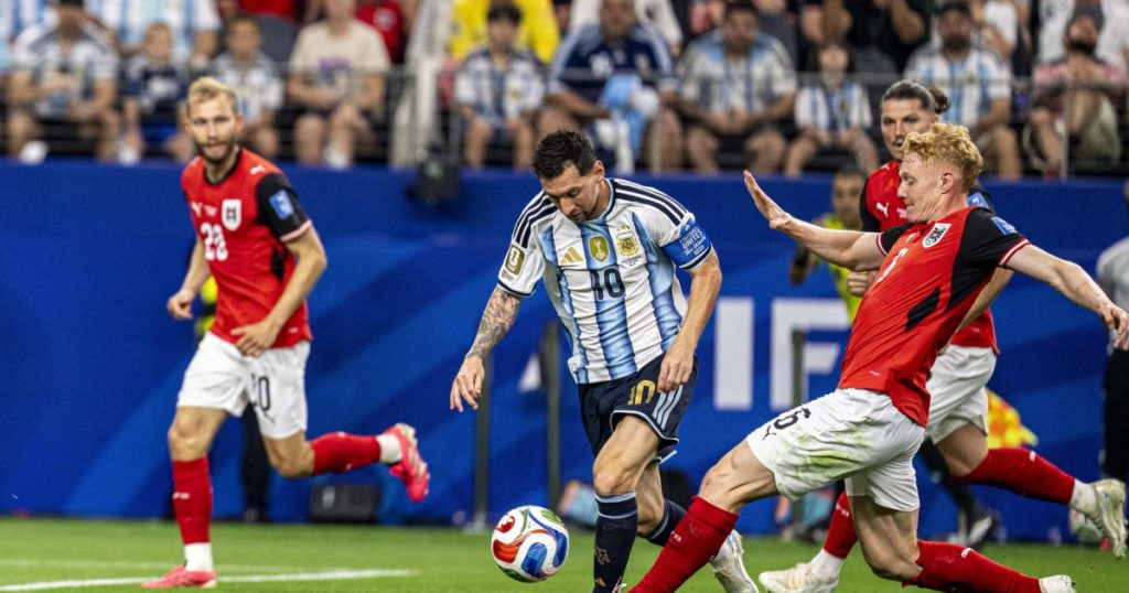 CM 2026: Lionel Messi conduce Argentina în şaisprezecimi, după victoria împotriva Austriei