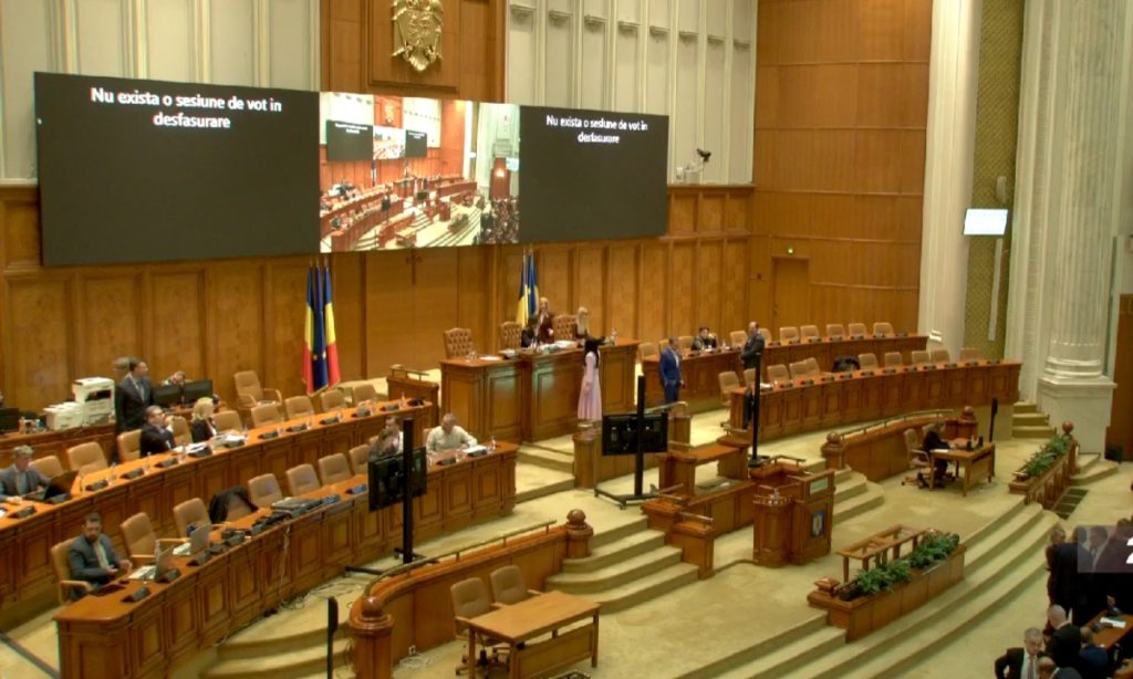 Guvernul Veștea NU A TRECUT. Criza politică intră într-o nouă fază