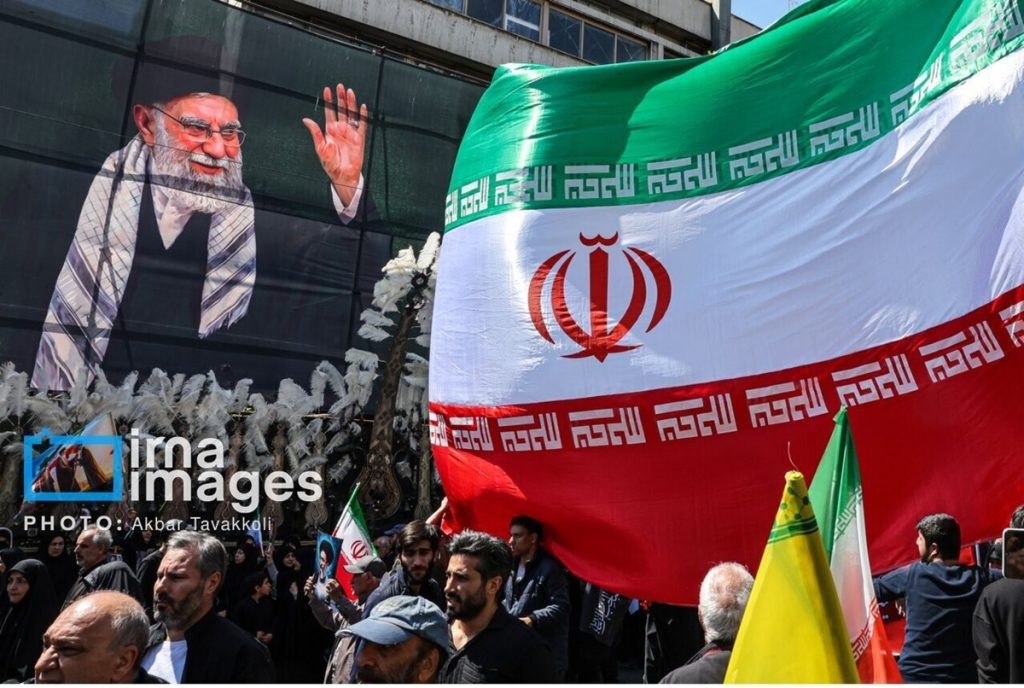 Iranul declară trei zile libere la Teheran pentru funeraliile ayatollahului Ali Khamenei. Autoritățile așteaptă 20 de milioane de participanți