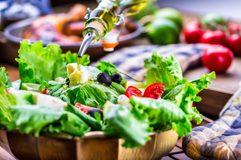 O dietă populară a fost descifrată de cercetători. Beneficiile observate, publicate într-o revistă de top dedicată nutriției