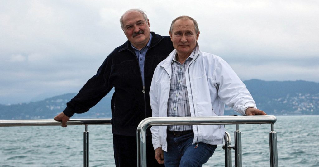 Putin i-a cerut lui Lukașenko să atace Ucraina și să ajute la operațiuni împotriva NATO (WSJ)