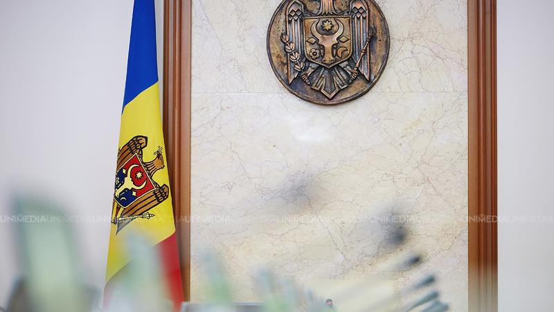 (video) Remanieri la Guvern: Ambasadorul RM în Portugalia, rechemat din funcție, iar un fost deputat PAS - numit secretar de stat la Reintegrare