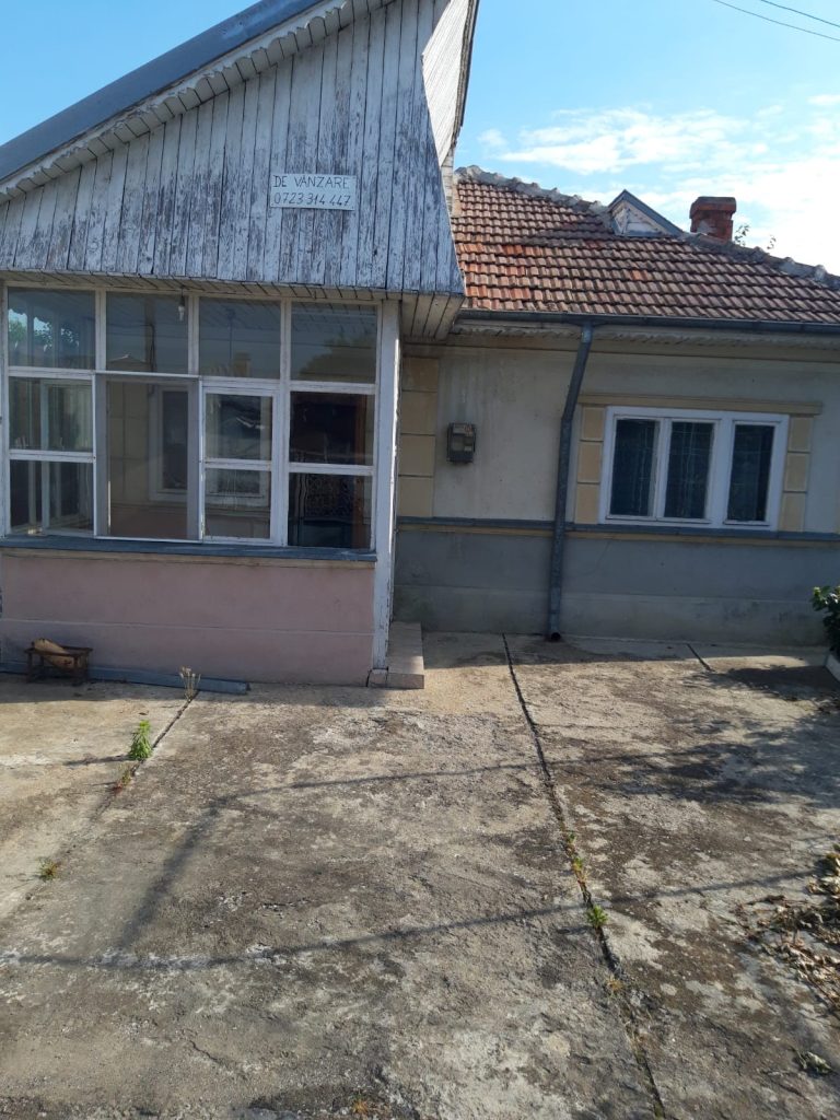 Casă de vânzare în Oltenița – Strada General Manu nr. 21