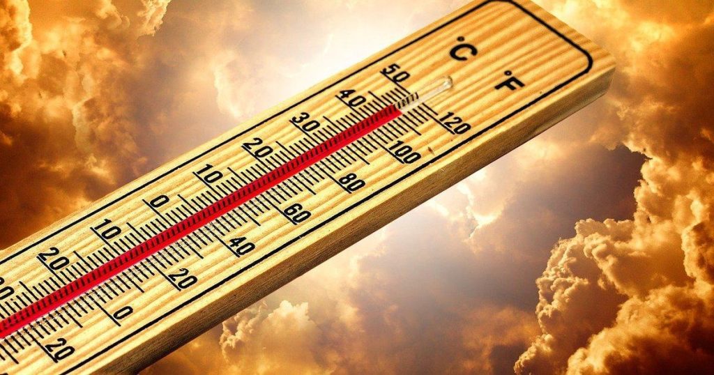VIDEO Canicula lovește România! Cod galben de temperaturi ridicate în aproape toată țara