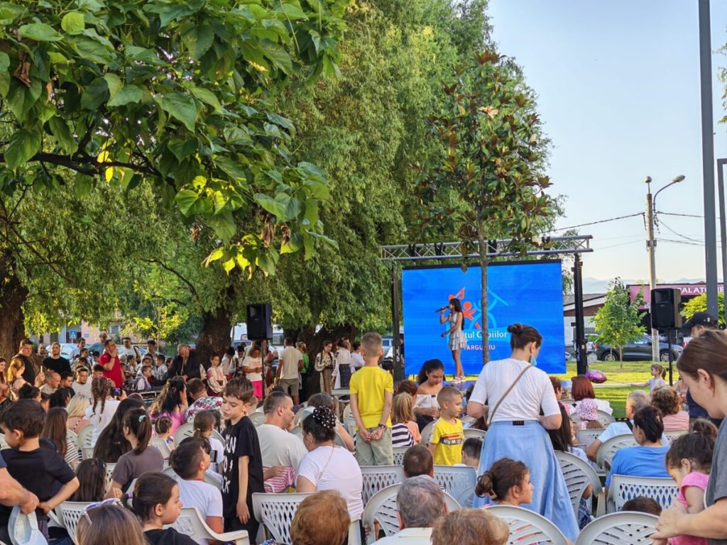 „Film în parc” a umplut Parcul Debarcader