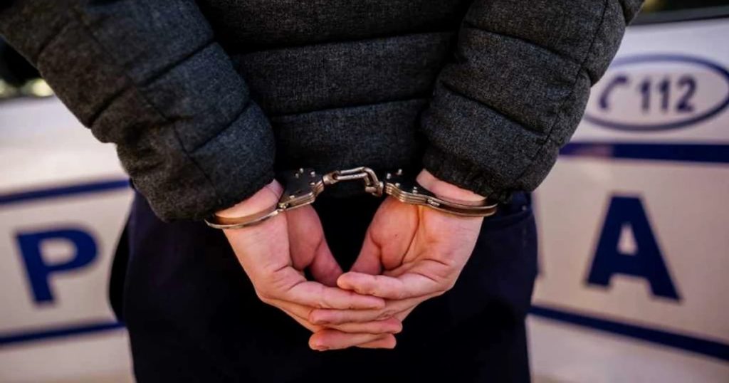 Locuința unui italian din Corbeanca a fost jefuită. Bunuri de două milioane de euro au fost furate. Doi suspecți, reținuți