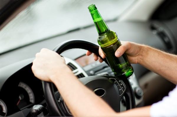 Șofer prins cu alcoolemie uriașă în Suceava. Depistat pe Calea Unirii în timp ce conducea spre Iulius Mall
