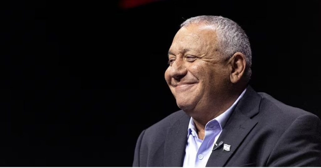 Un fost general israelian amenință scaunul de premier al lui Netanyahu. A fost comandant în războiul din 2006 cu Hezbollah