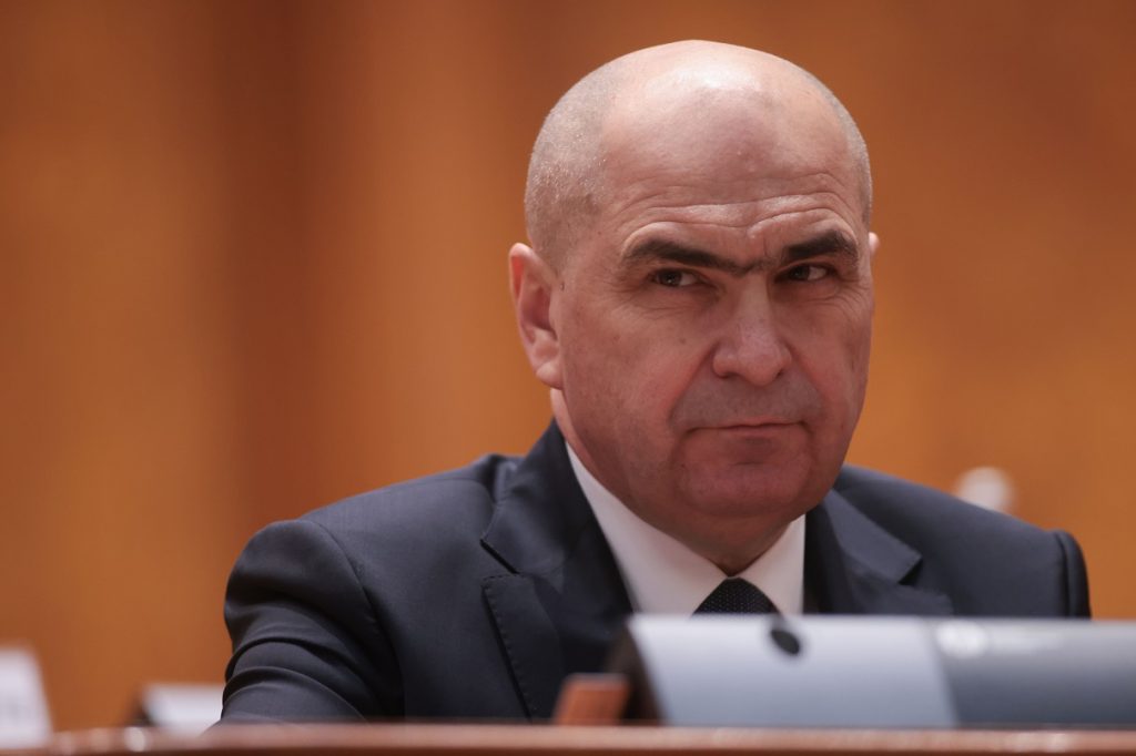 Bolojan: Grindeanu nu vrea decât un cec în alb. Ne-am mai fript / PNL nu blochează. PNL rămâne consecvent. Nu vrem să fie dată țara pe mâna oricui și în orice condiții, cu voturile noastre. Asta deranjează
