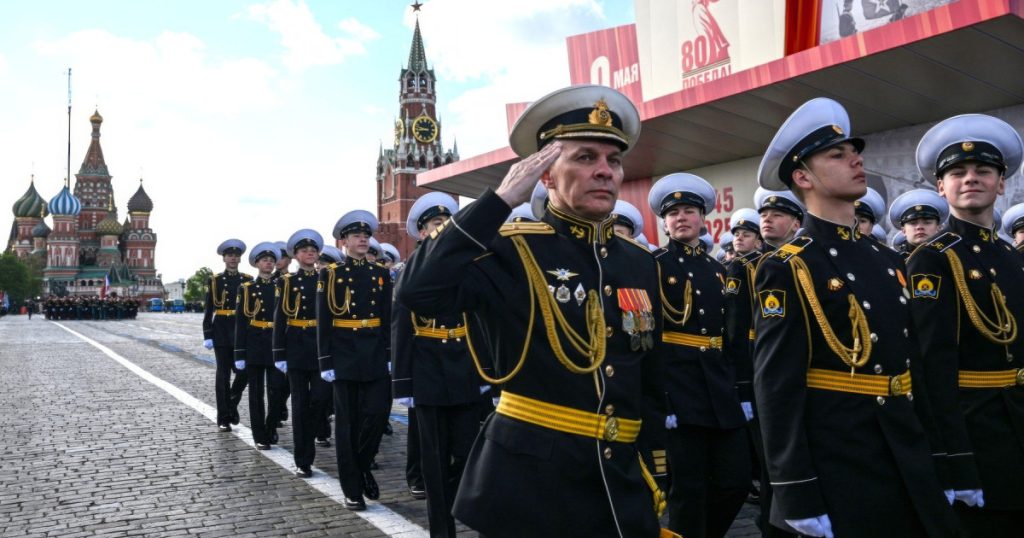 „Mai sus de el este doar Putin”: Cum ajung „gardienii” secretelor de stat ale Kremlinului să se compromită singuri pe rețelele sociale