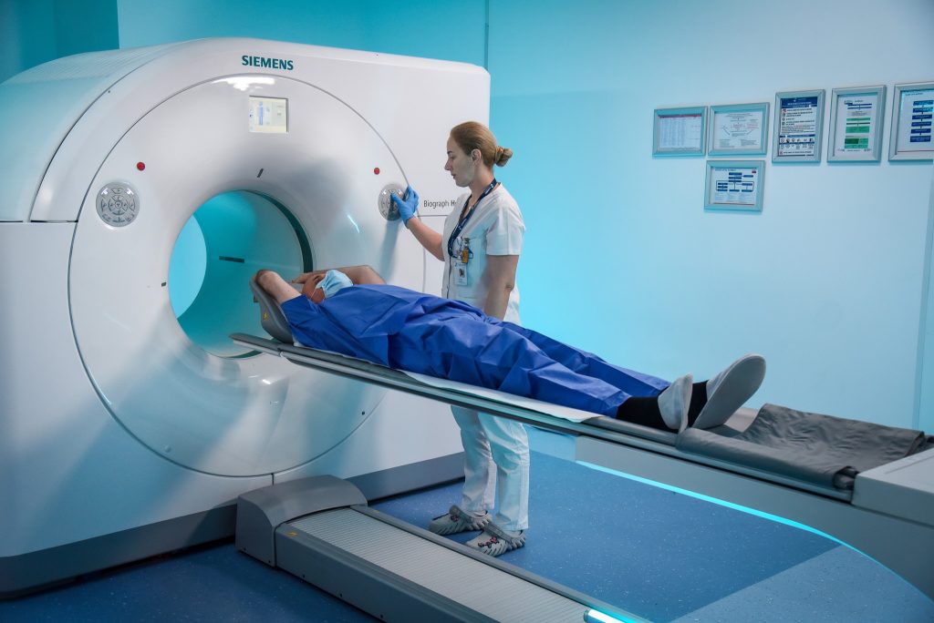 Premieră pentru România: terapia PSMA cu lutețiu-177 pentru cancerul de prostată avansat