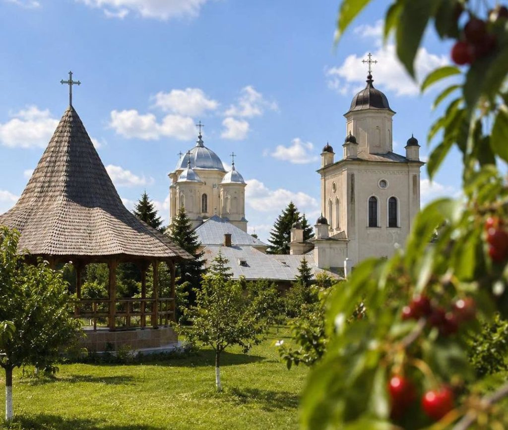 Ilfovul marchează Sărbătoarea Sfinților Apostoli Petru și Pavel