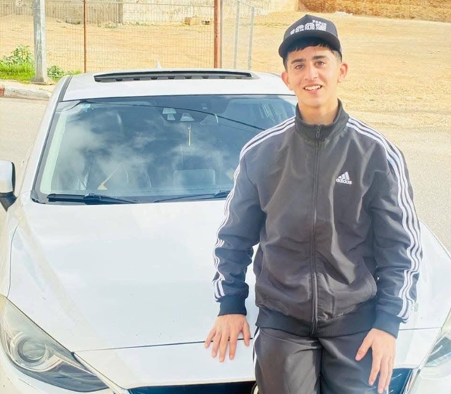 Un adolescent de 15 ani, Ahmad Jawad Jaber, ucis de militari israelieni în Cisiordania ocupată prin împuşcare în cap şi piept, într-o incursiune la al-Bireh, un oraş lângă Ramallah