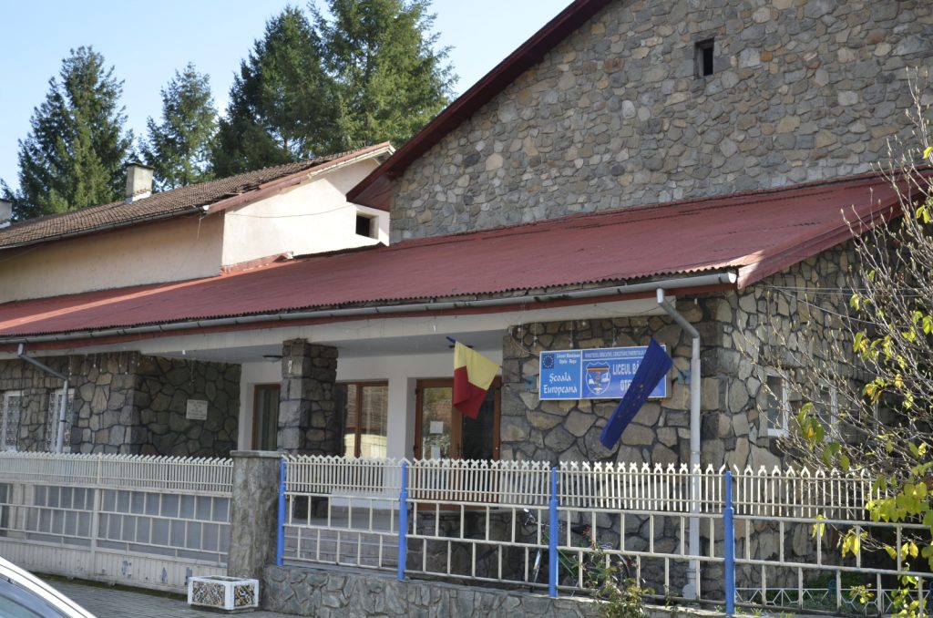 Banii europeni ajung în unitățile de învățământ din Oțelu Roșu