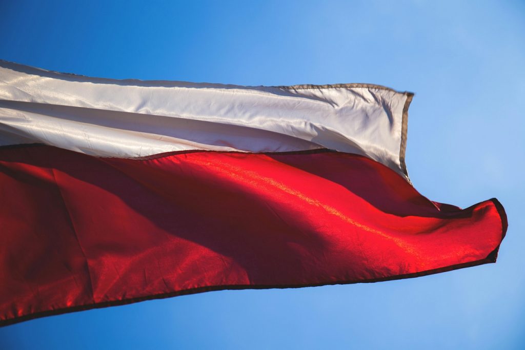 Polonia amenință Kievul: Ucraina nu va intra în UE dacă nu se leapădă de extremiști