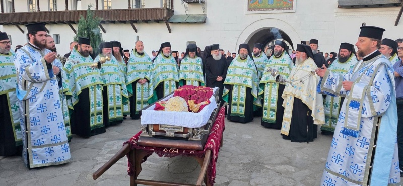 Înalt prelat al Bisericii Ortodoxe, înmormântat la Mănăstirea Neamț. Cine a fost episcopul Emilian Crișanul