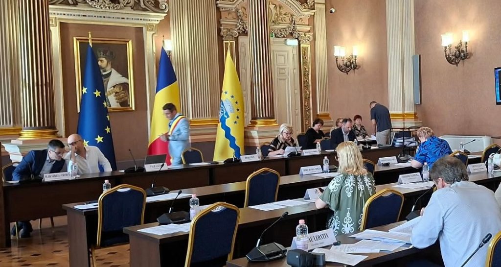 Bibarț: „Am luat în calcul retragerea Municipiului Arad din ADI Deșeuri”. Consiliul Local a respins plângerea privind insulele ecologice