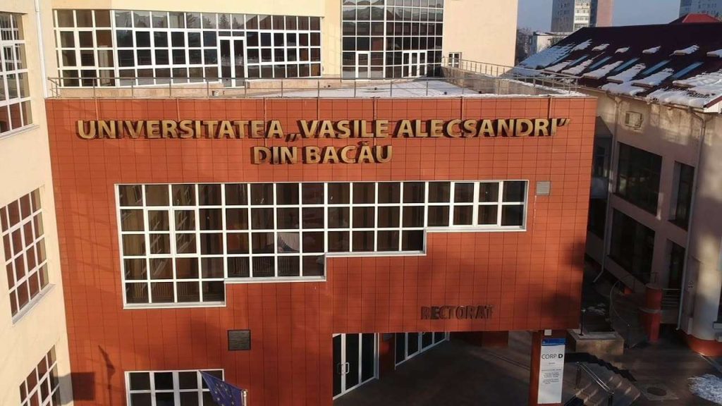 A început admiterea la Universitatea „Vasile Alecsandri” din Bacău: peste 4.000 de locuri pentru candidați