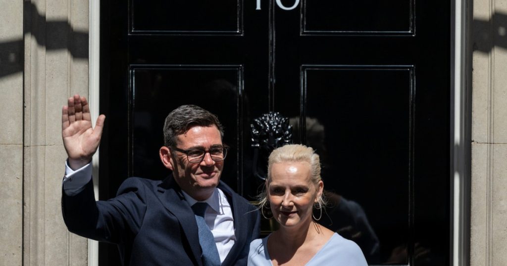 Promisiunile noului premier britanic, la preluarea mandatului. Andy Burnham va veni cu un plan pe 10 ani de redresare a economiei