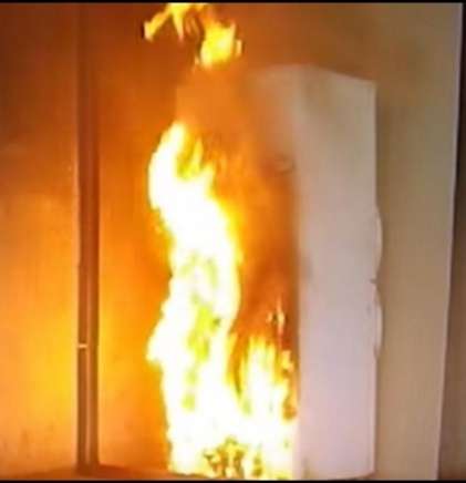 Incendiu pe strada Macedoniei. Intervine SMURD-ul