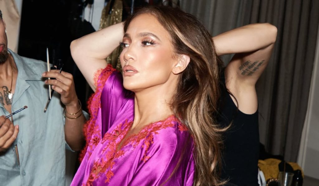 Jennifer Lopez, fotografiată goală în cadă. Imaginile care au atras atenția fanilor artistei