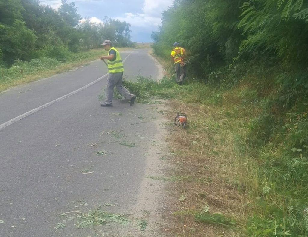 Lucrări pe drumurile județene din Sibiu. Lista șoselelor unde intervin echipele în această săptămână